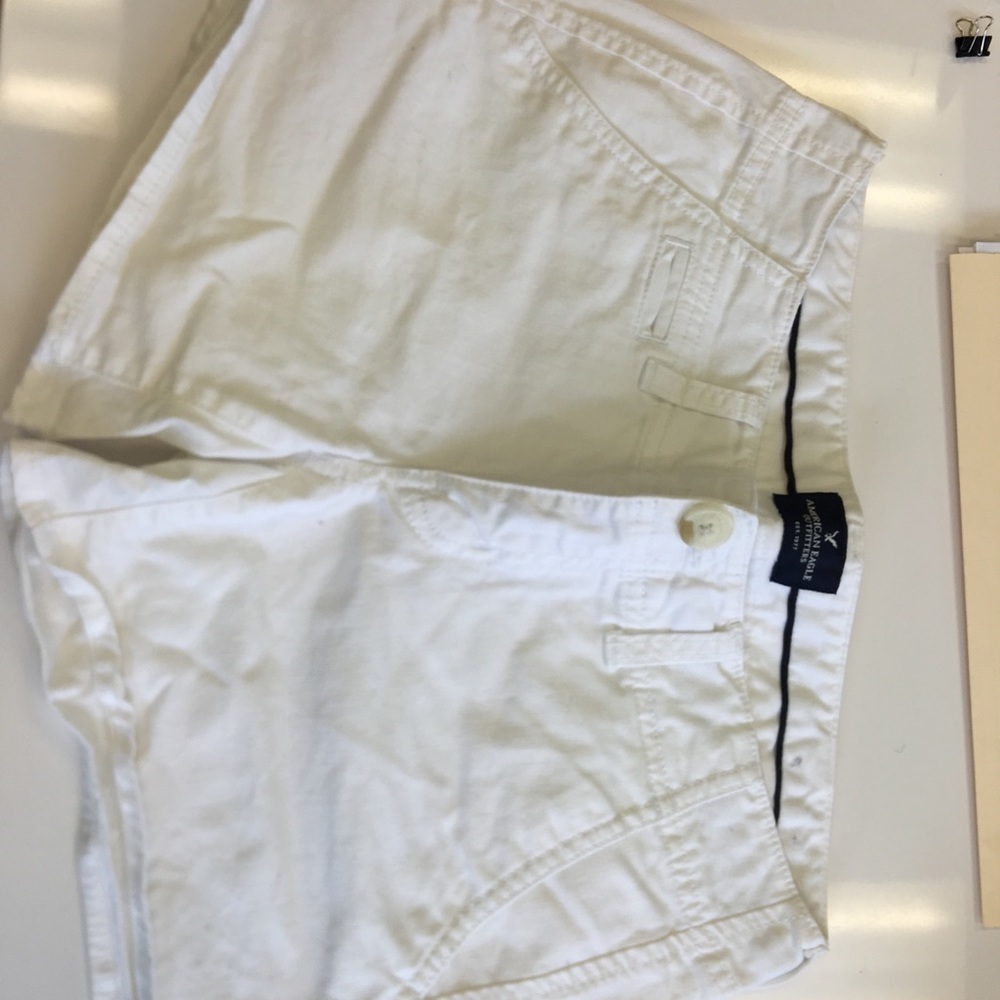 AMERICAN Eagle Outfitters White Jean Shorts Size 2